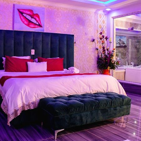 Gold Crown International Hotel Joanesburgo Exterior foto